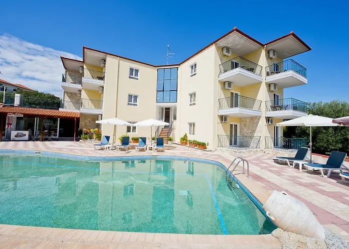 Ilios Hotel 3*