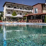 Otel Ilios