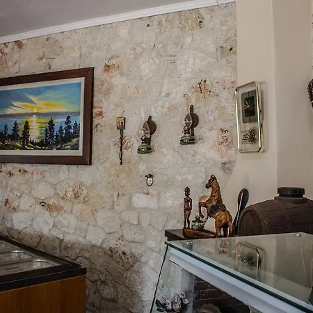 Hotel Ilios